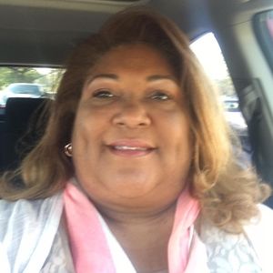 Meet your Posher, Vivian